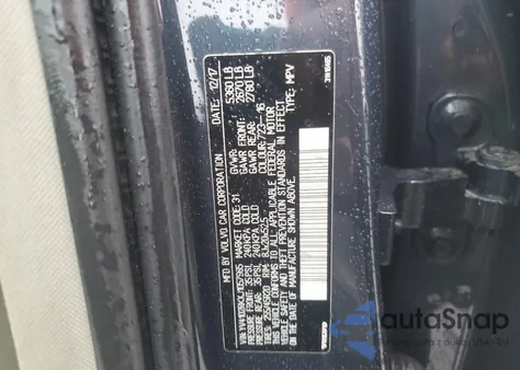 2018 Volvo Xc60 T5 Momentum z USA, uszkodzony, nr VIN YV4102RKXJ1057965